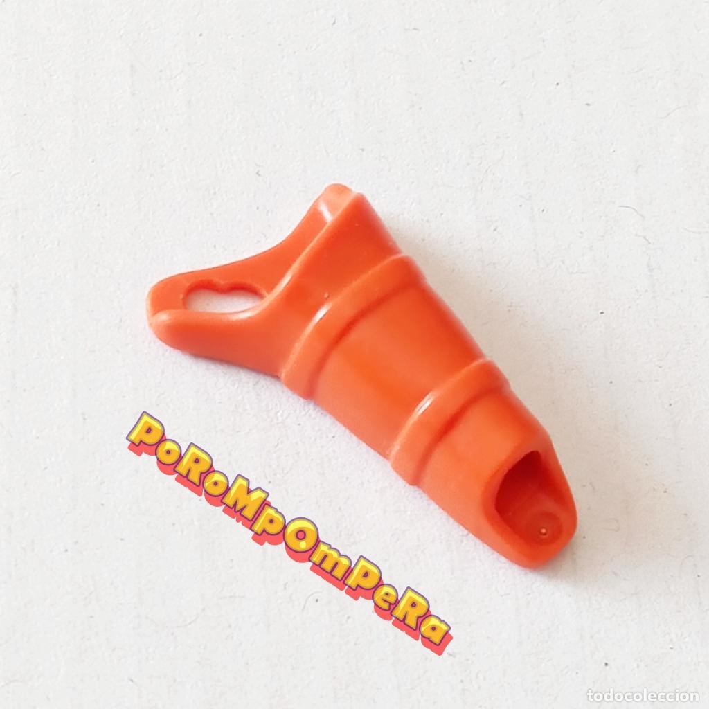 Playmobil: PLAYMOBIL FUNDA O VAINA MARR&Oacute;N-NARANJA TRASERA PARA ARMA ESPADA ESPALDA D9