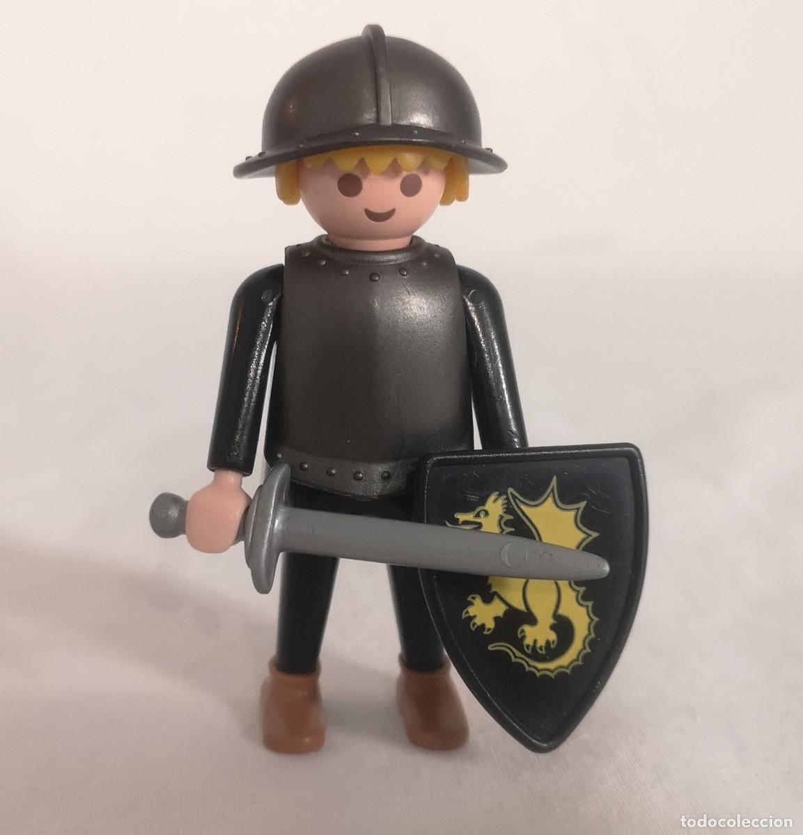 Playmobil: PLAYMOBIL MEDIEVAL SOLDADO ORDEN DRAG&Oacute;N AMARILLO