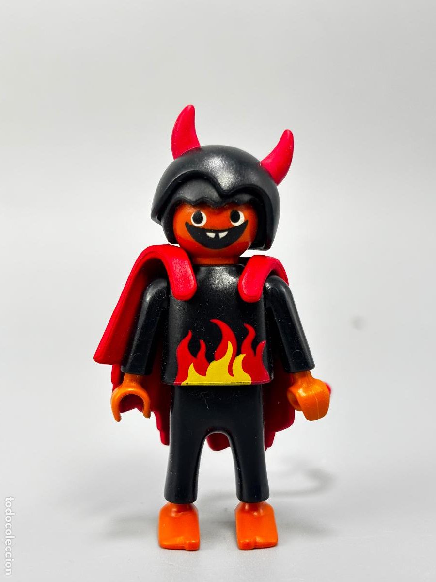 Playmobil: Playmobil 4561 figura ni&ntilde;o diablo tiene la cola la capa