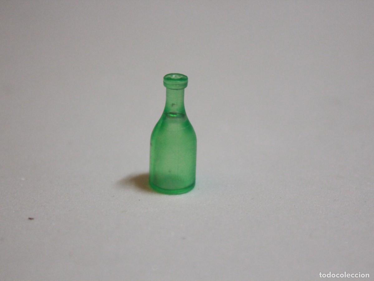 Playmobil: Accesorio playmobil botella verde transl&uacute;cida cocina taberna laboratorio