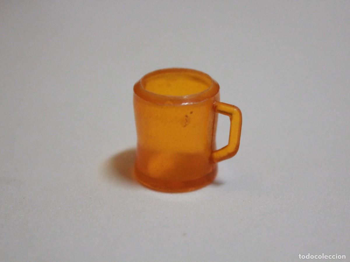 Playmobil: Accesorio playmobil jarra de cerveza &aacute;mbar transl&uacute;cida