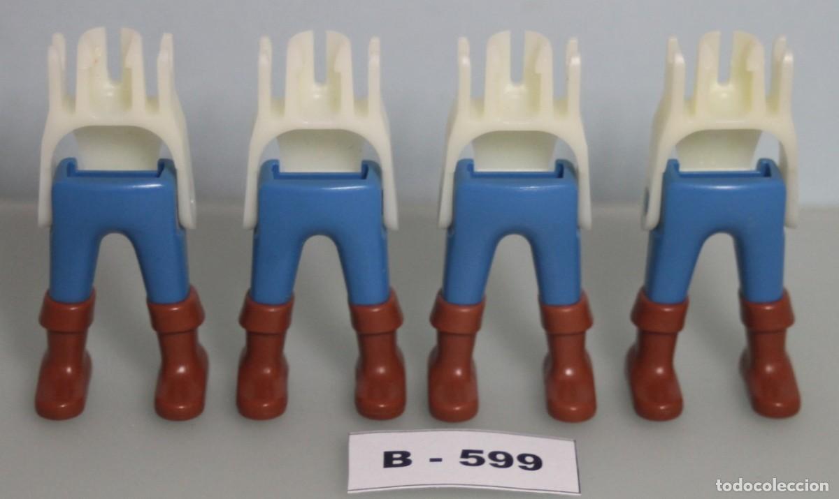 Playmobil: PLAYMOBIL 4 PIERNAS CON BOTAS Y ESQUELETO - MEDIEVAL PIRATAS (B-599)