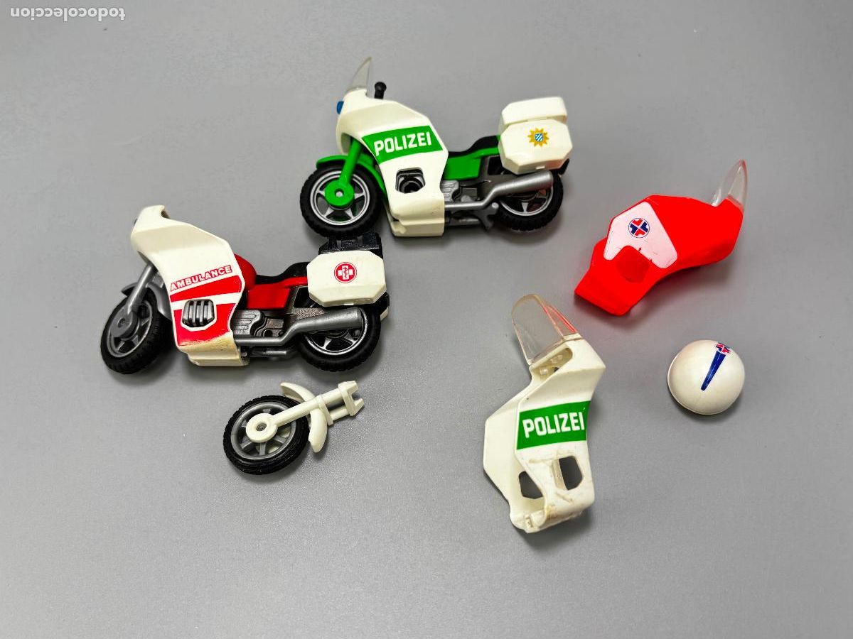 Playmobil: Playmobil lote despiece surtido moto polic&iacute;a y hospital