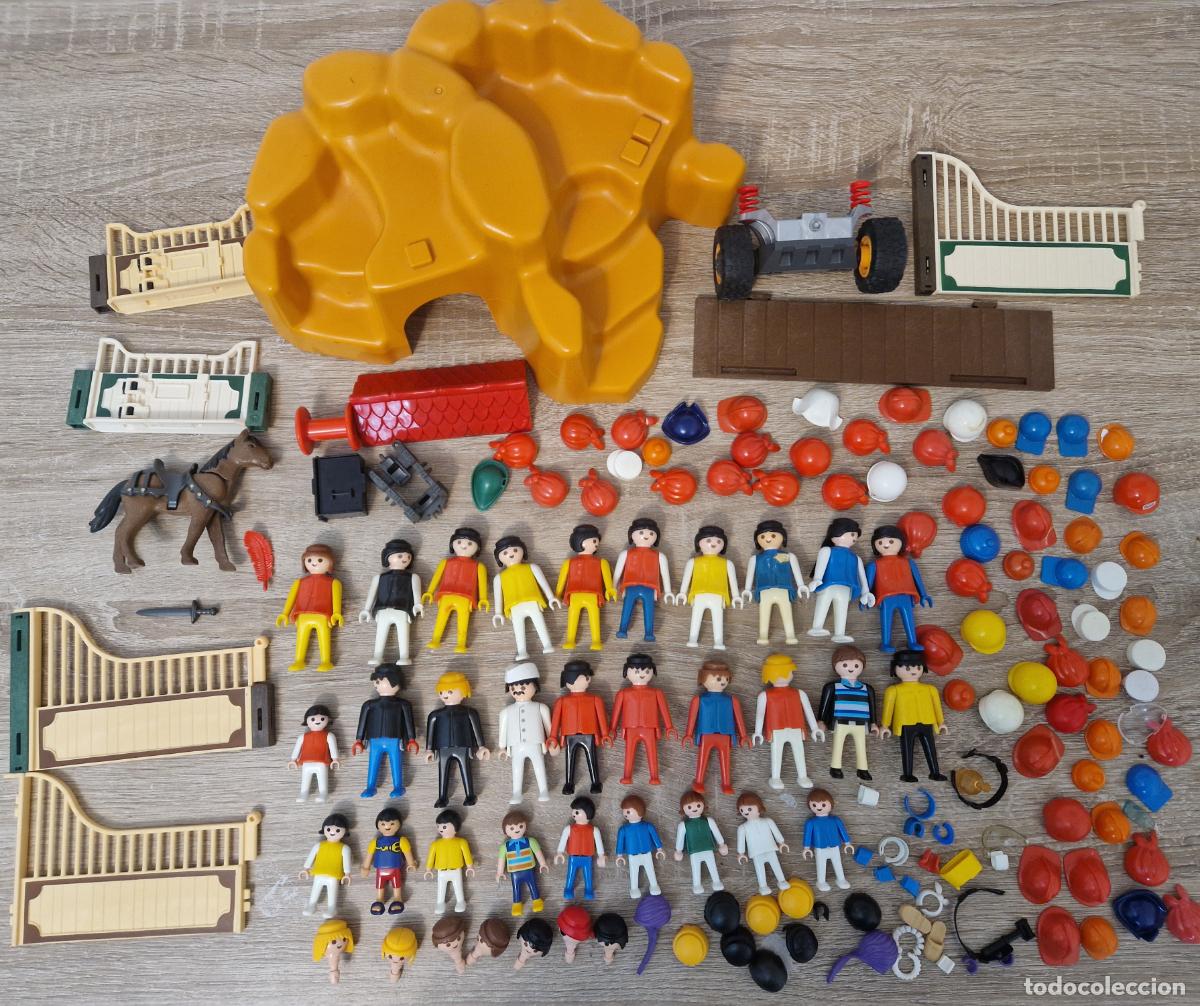 Playmobil: lote figura sombrero gorra gorro mu&ntilde;eco figura playmobil pirata soldado vaquero piloto casco pieza