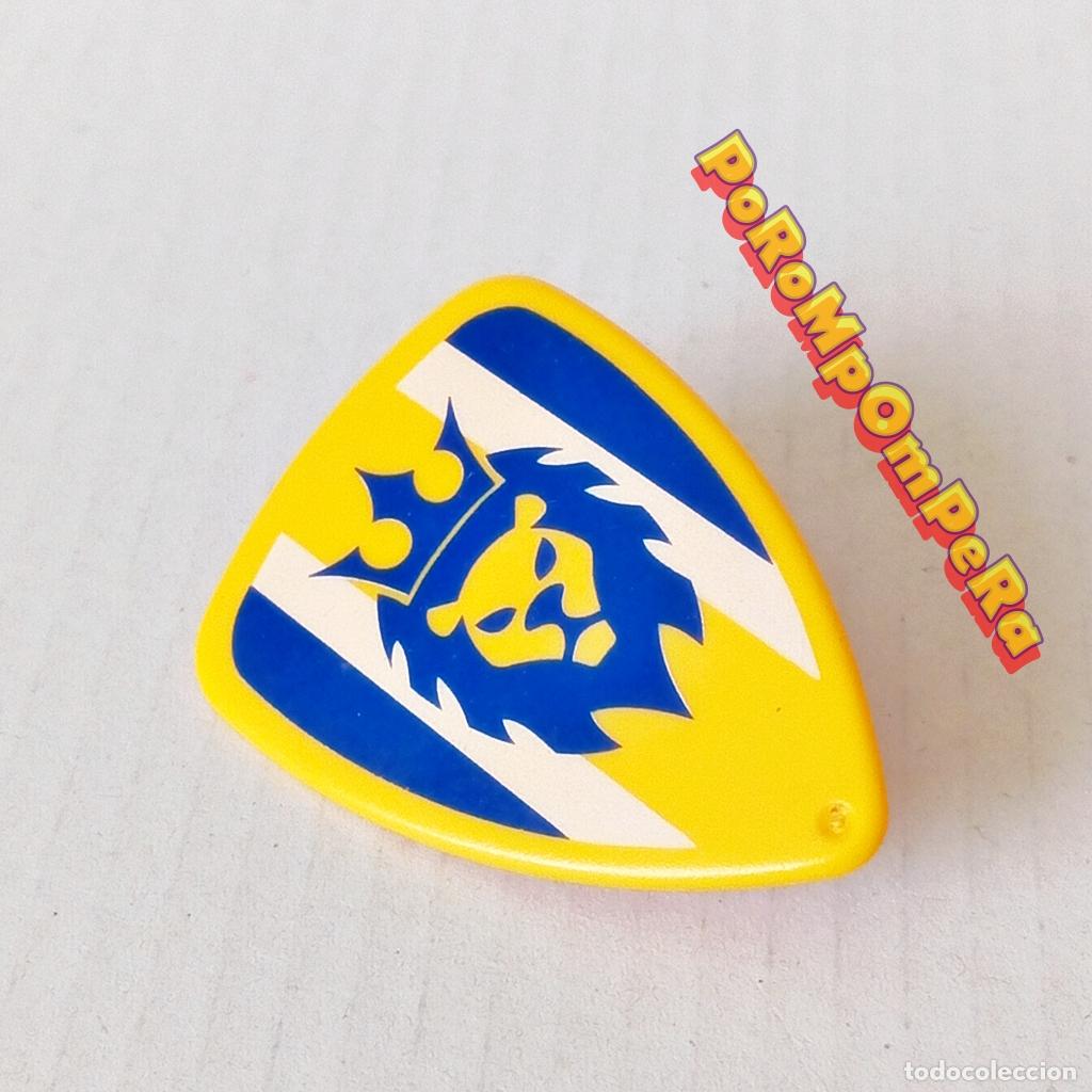 Playmobil: PLAYMOBIL ESCUDO AMARILLO CABALLERO MEDIEVAL ORDEN DEL LE&Oacute;N 4217 5864 5959 T5
