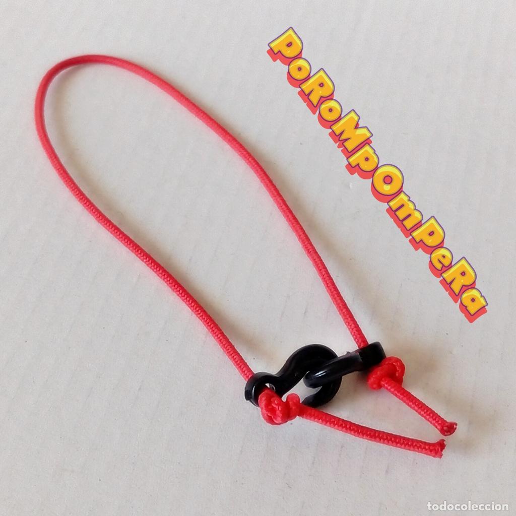 Playmobil: PLAYMOBIL CUERDA ROJA EL&Aacute;STICA CON GANCHOS SALVAMENTO REMOLQUE - SET/S POR DETERMINAR T5