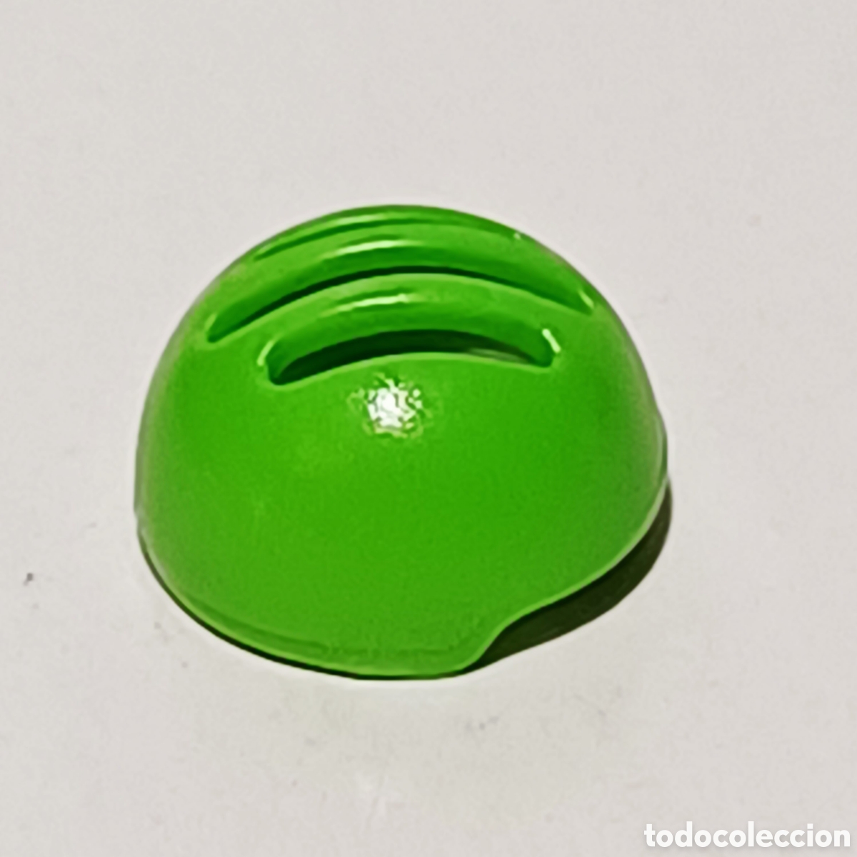 Playmobil: Pieza playmobil N&deg; 30067690 casco verde ni&ntilde;o bicicleta hockey skateboard patin ref. 3213 3685 4141
