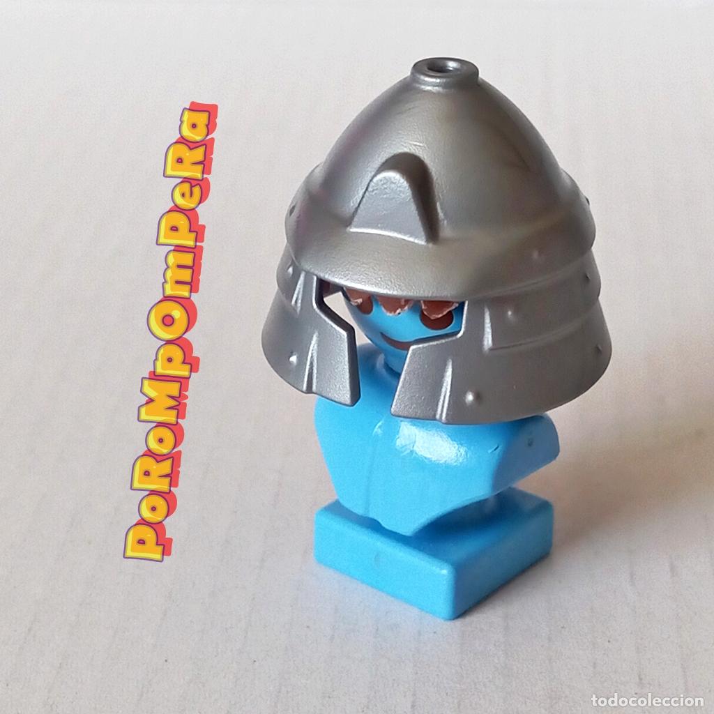 Playmobil: PLAYMOBIL CASCO PLATEADO GUERRERO ASI&Aacute;TICO AGUJERO PLUMA SAMURAI T5
