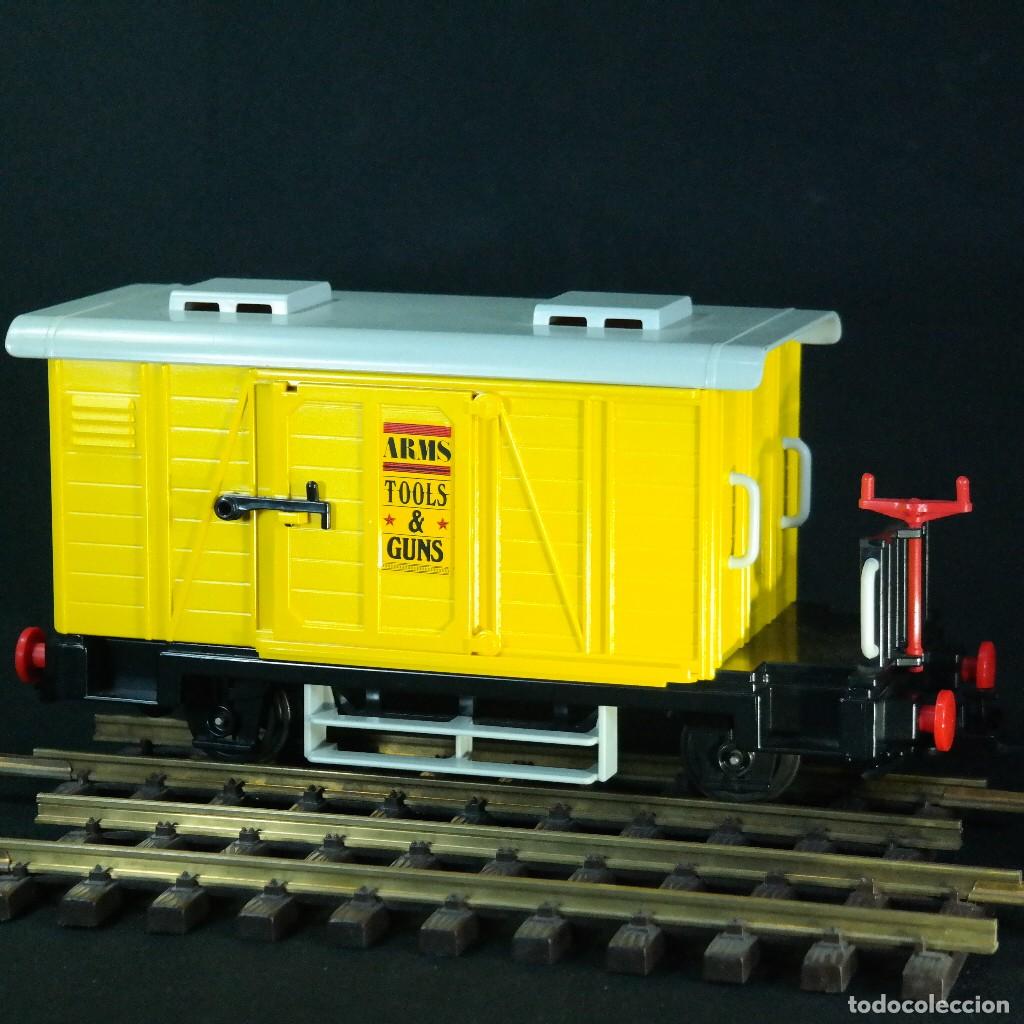 Playmobil: Playmobil vagon amarillo de carga con 2 vias rectas de metal ☼