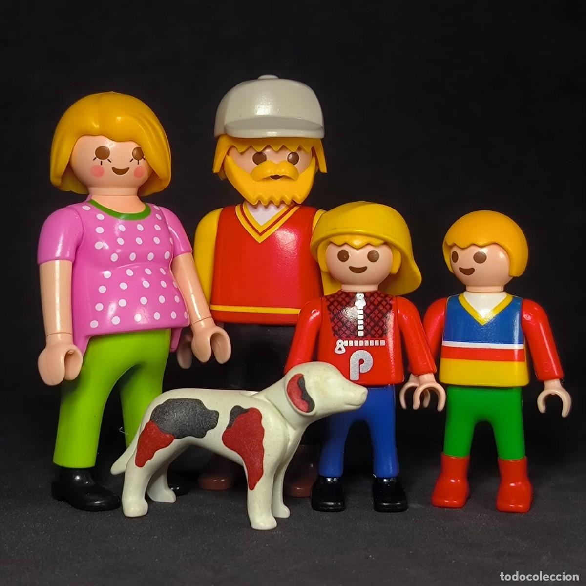 Playmobil: Playmobil familia con 2 ni&ntilde;os y perro ☼