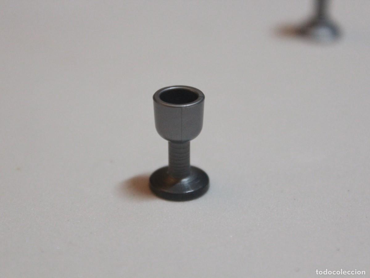 Playmobil: Accesorio playmobil copa gris pie estriado medieval
