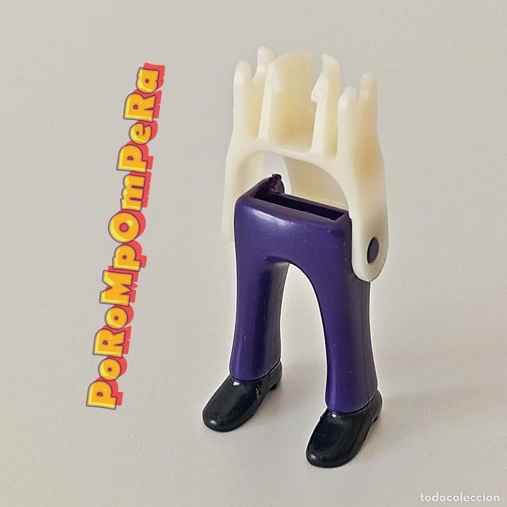 Playmobil: PLAYMOBIL PIERNA PANTAL&Oacute;N ACAMPANADO MORADO ZAPATO TAC&Oacute;N NEGRO + ESQUELETO COMPLETAR/CUSTOM T6