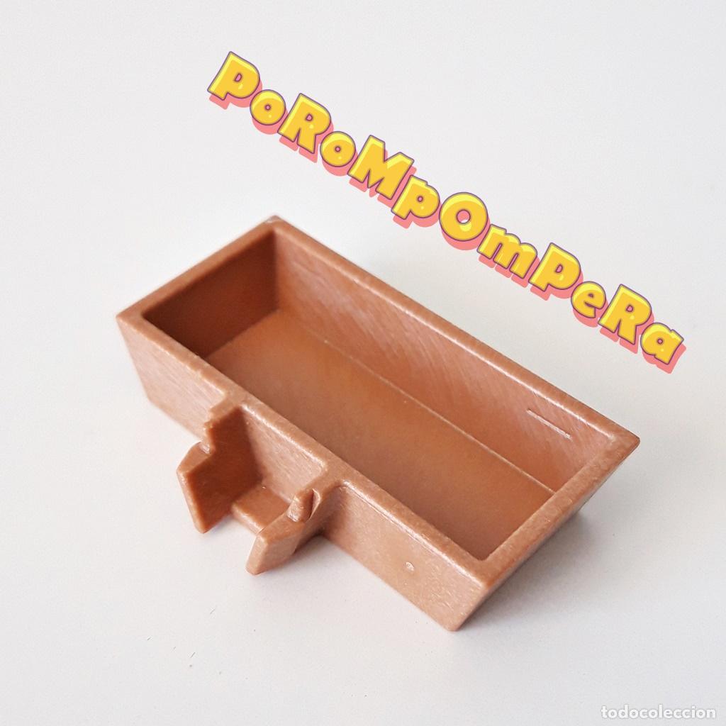 Playmobil: PLAYMOBIL COMEDERO ANIMALES 4208 4891 5004 PUESTO VIGILANCIA FORESTAL BOSQUE MERCADILLO NAVIDE&Ntilde;O B1