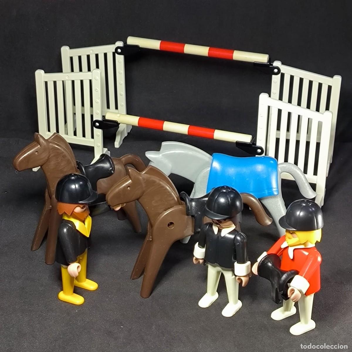 Playmobil: Playmobil jinetes con caballos ☼