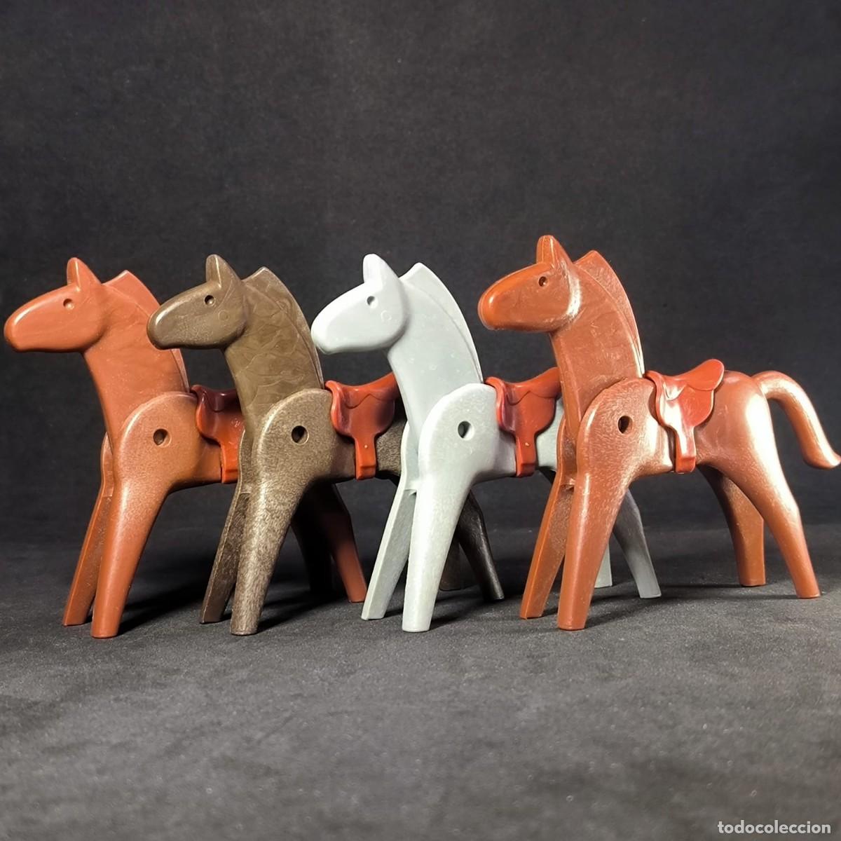 Playmobil: Playmobil 4 caballos ☼