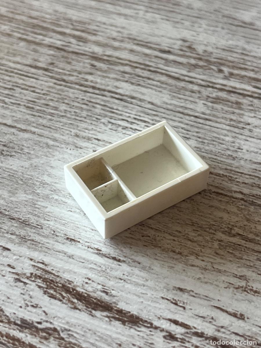 Playmobil: Cesta caja maleta malet&iacute;n cubo accesorio complemento Playmobil
