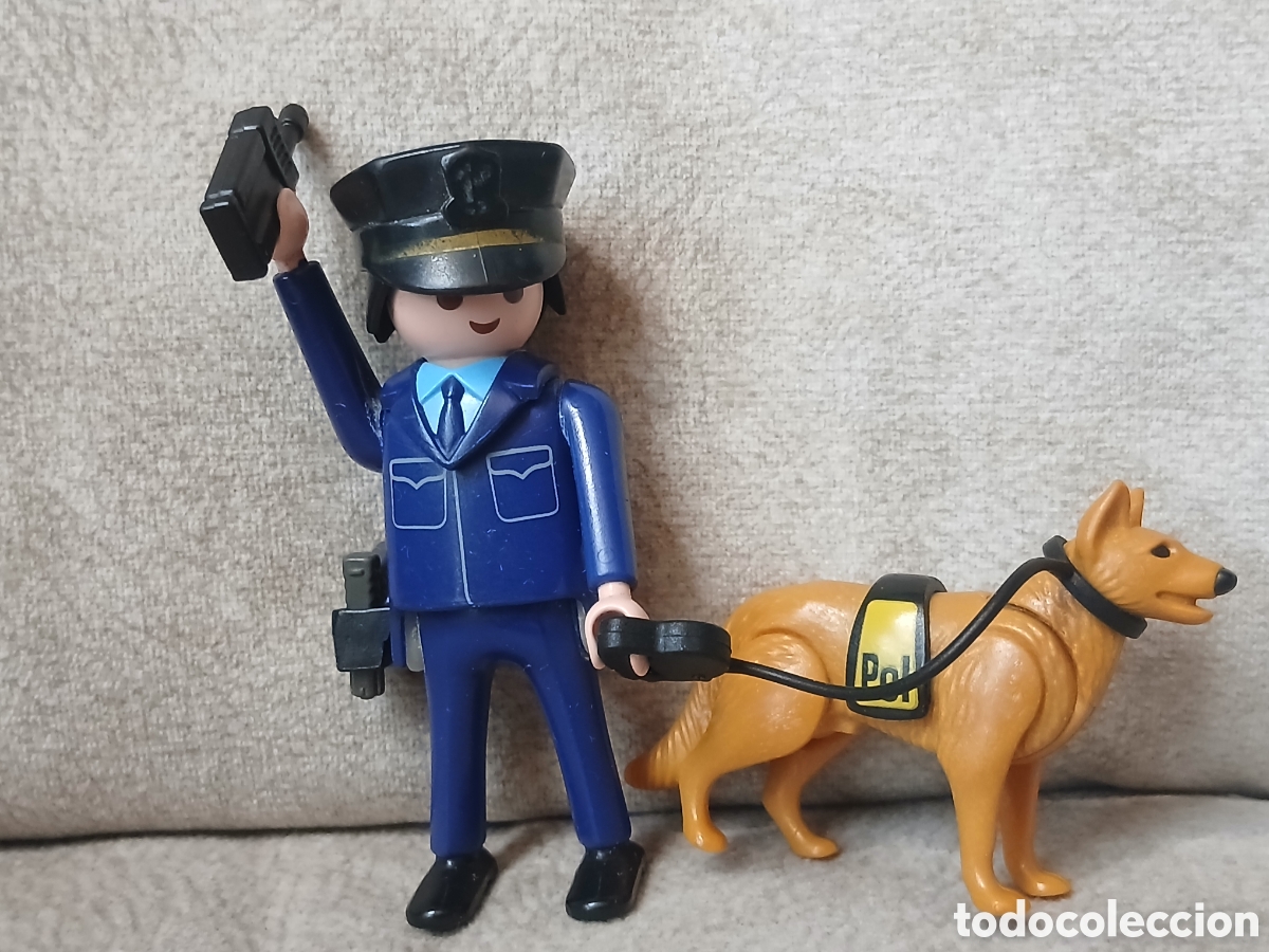 Playmobil: Figura Playmobil Gu&iacute;as Canino Polic&iacute;a + Perro