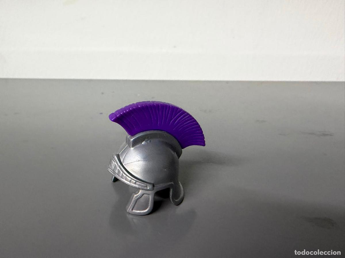 Playmobil: PLAYMOBIL casco romano con cepillo penacho morado