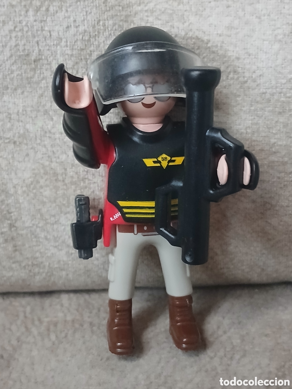 Playmobil: Figura Playmobil Polic&iacute;a Swat