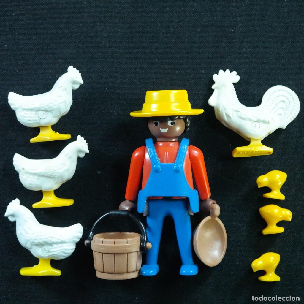 Playmobil: Playmobil granjero con gallinas ☼