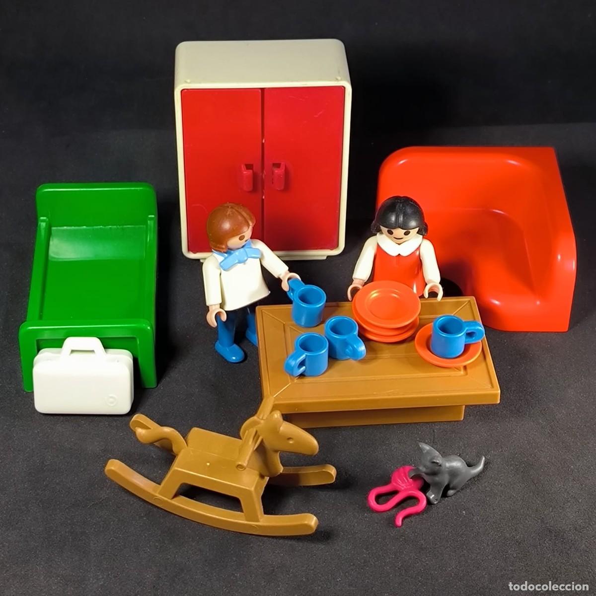 Playmobil: Playmobil habitacion con 2 ni&ntilde;as ☼
