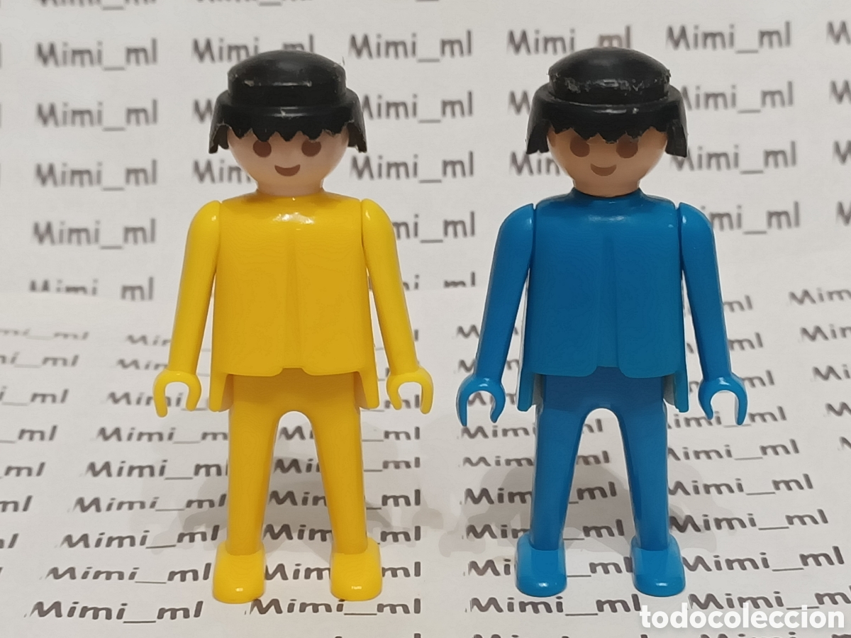 Playmobil: Famobil 2 figuras hombre primera &eacute;poca sello F
