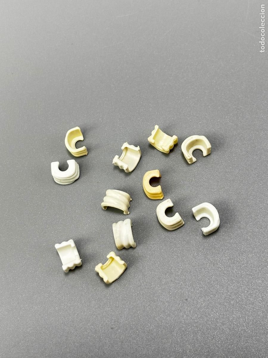 Playmobil: playmobil lote mu&ntilde;equera estrecha con forma blanca beige