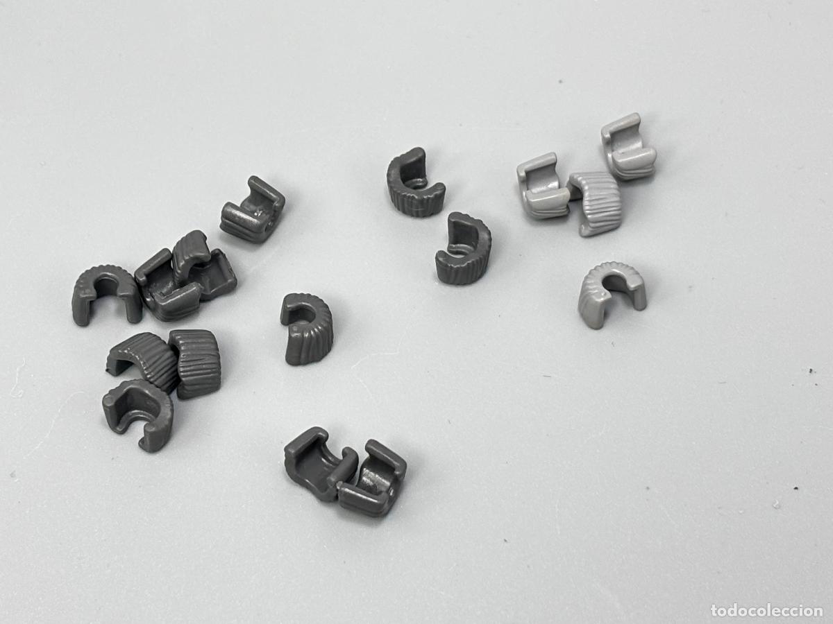 Playmobil: playmobil lote mu&ntilde;equera con forma gris claro y oscuro