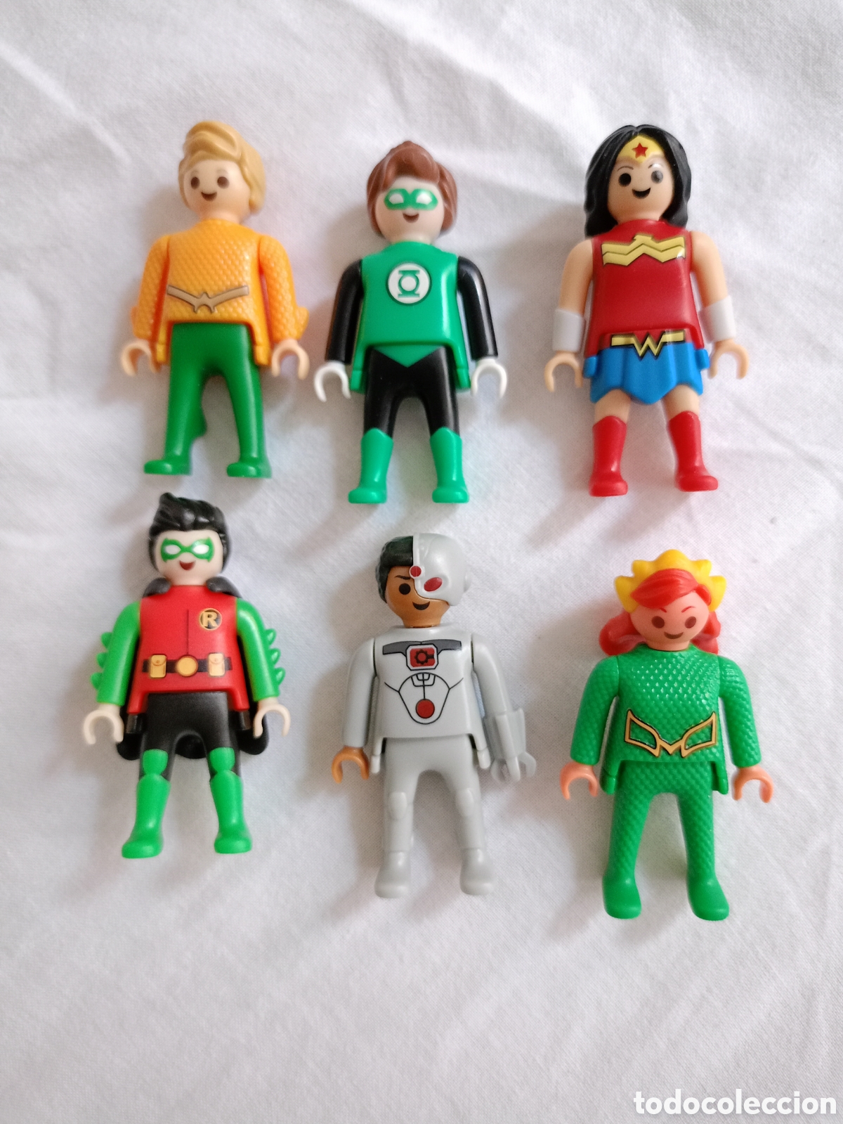 Playmobil: Lote 6 figuras Playmobil super h&eacute;roes Kinder sorpresa