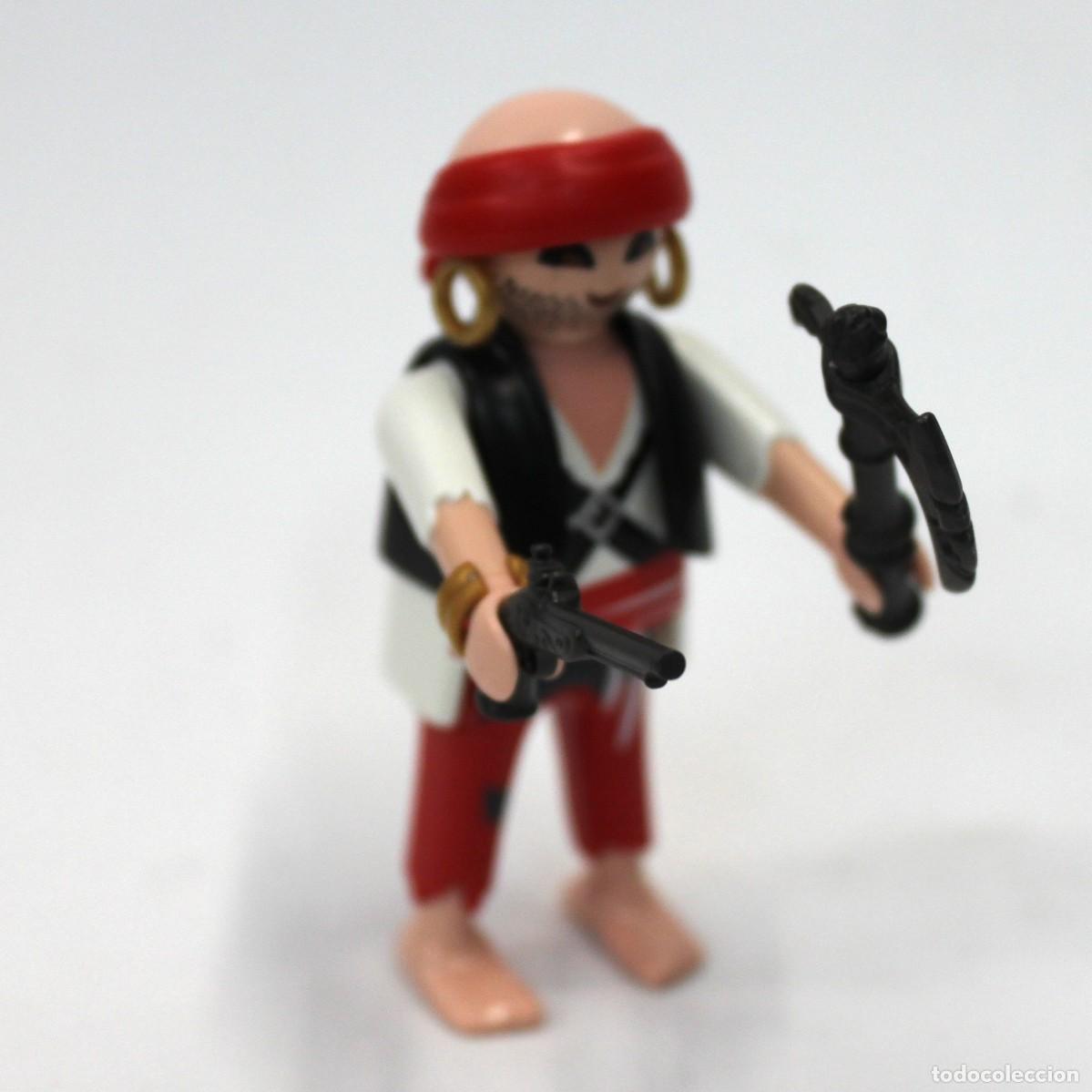 Playmobil: Playmobil Pirata con pendientes