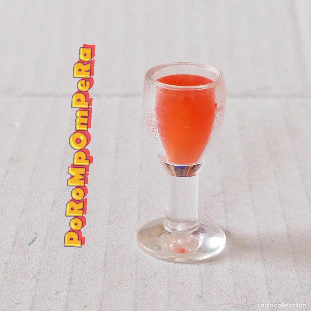 Playmobil: PLAYMOBIL COPA TRASL&Uacute;CIDA CON INTERIOR ANARANJADO VASO VINO BEBIDA COCKTAIL T9