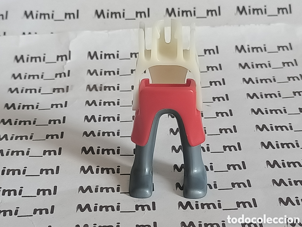 Playmobil: Playmobil piernas con esqueleto caballero medieval fald&oacute;n rojo torneo justa
