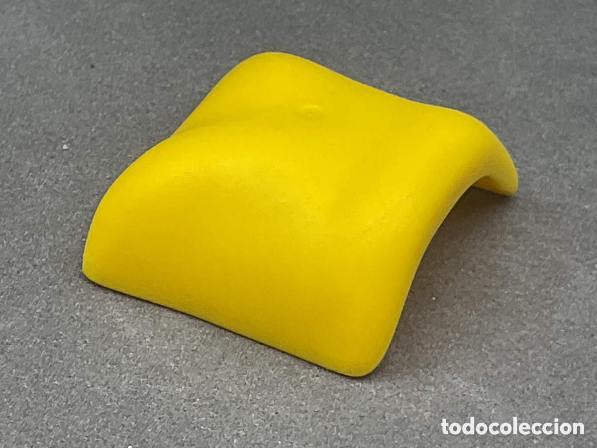 Playmobil: ACCESORIO PLAYMOBIL. MANTA SABANA COLOR AMARILLO BEBES
