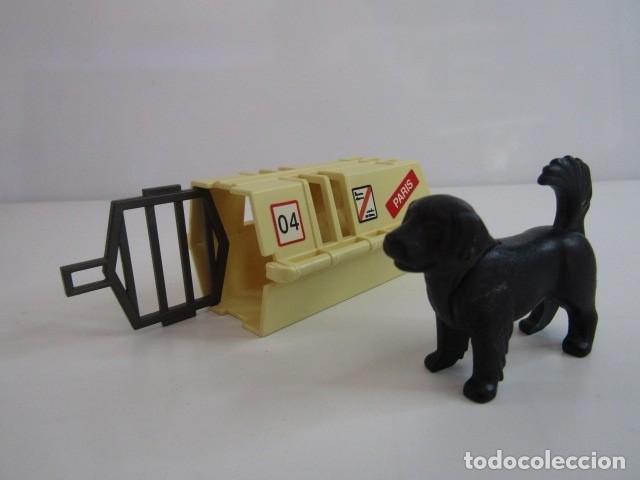 Playmobil: DIFICIL GRAN PERRO NEGRO CON TRANSPORTIN DE VIAJE PLAYMOBIL