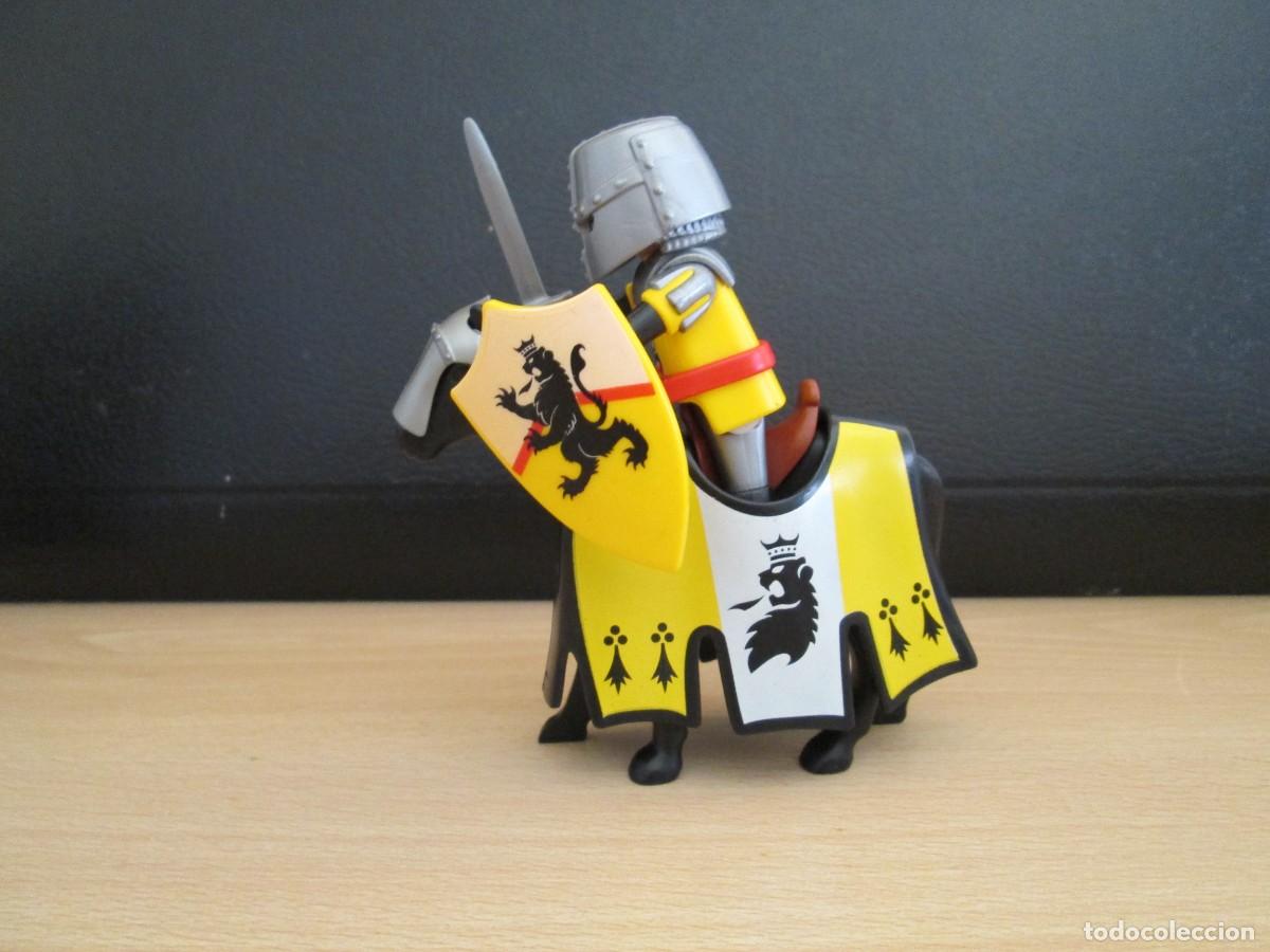 Playmobil: Playmobil. Caballero medieval del Le&oacute;n a caballo con escudo