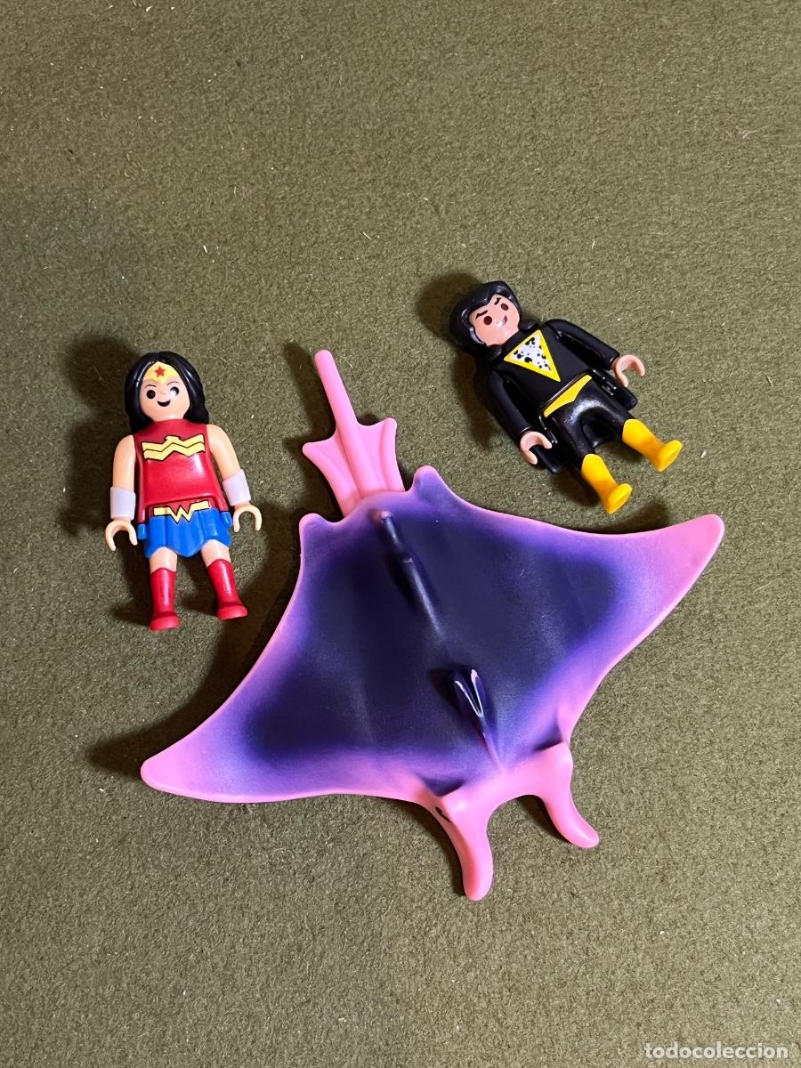 Playmobil: Lote Playmobil DC Comics Wonder Woman Black Adam Mantarraya McDonald's Kinder