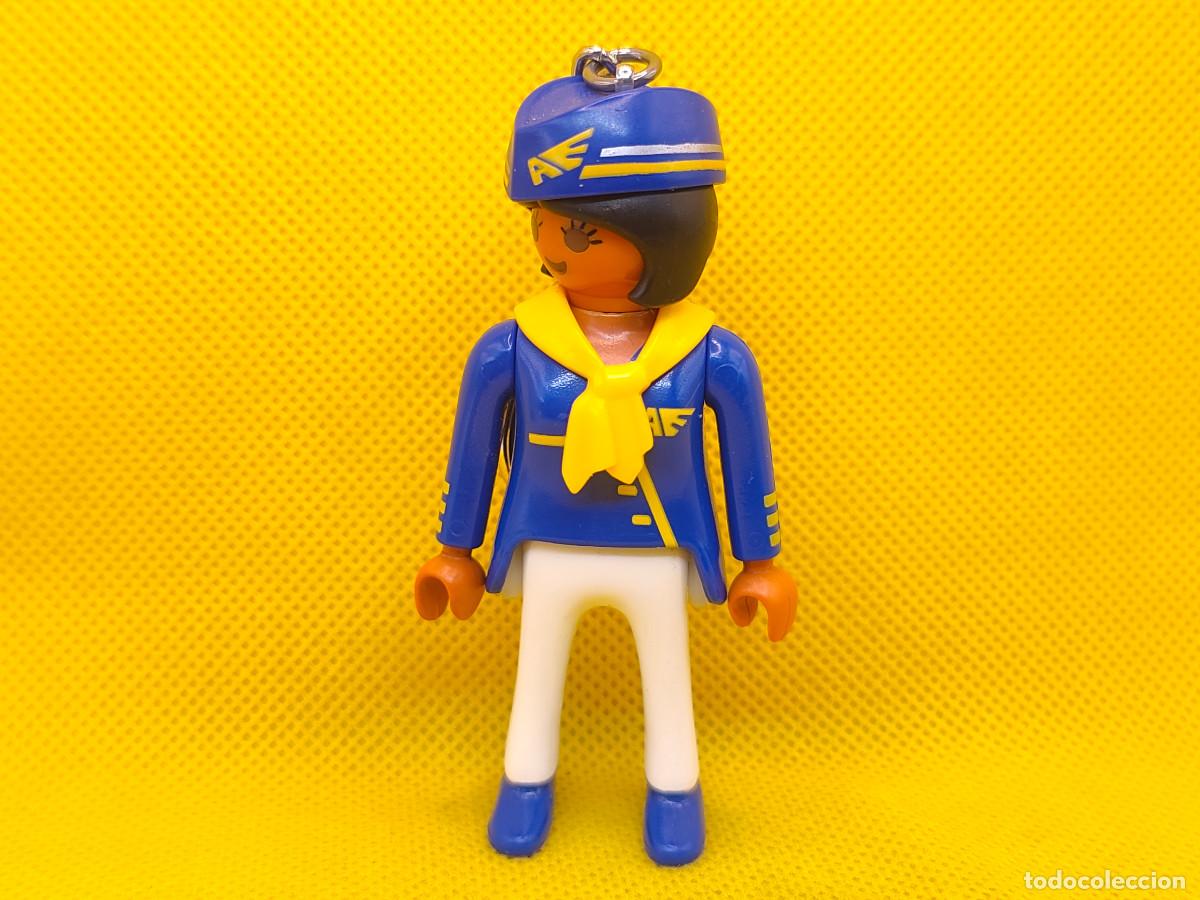 Playmobil: Playmobil Llavero de azafata con pa&ntilde;uelo amarillo