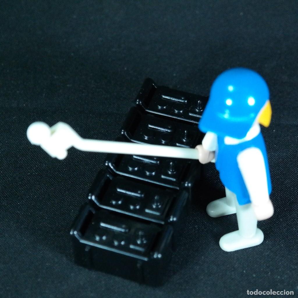 Playmobil: Playmobil figura con microfono y baterias ☼