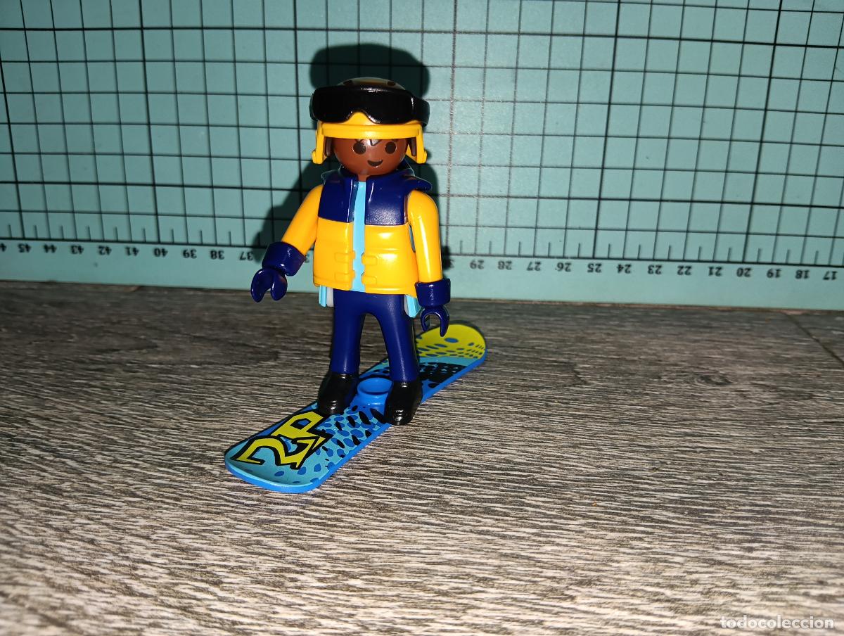 Playmobil: Figura Playmobil Esquiador en Pat&iacute;n My Life Deportes de Invierno 71453