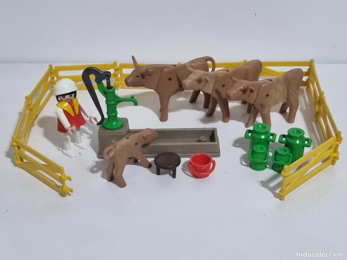 Playmobil: Playmobil 3499 Set Lechera Granjera Granja Vaca Toro Ternera Fuente Ganado Res