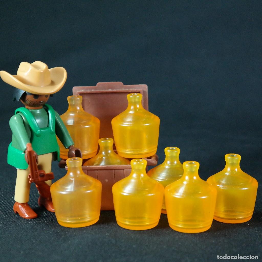 Playmobil: Playmobil vaquero con botellas ☼