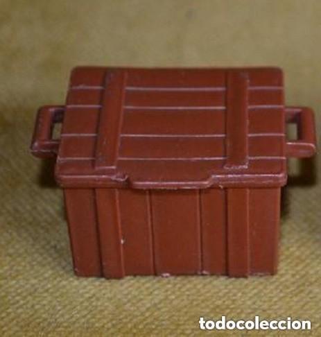 Playmobil: Cofre de Playmobil color marron
