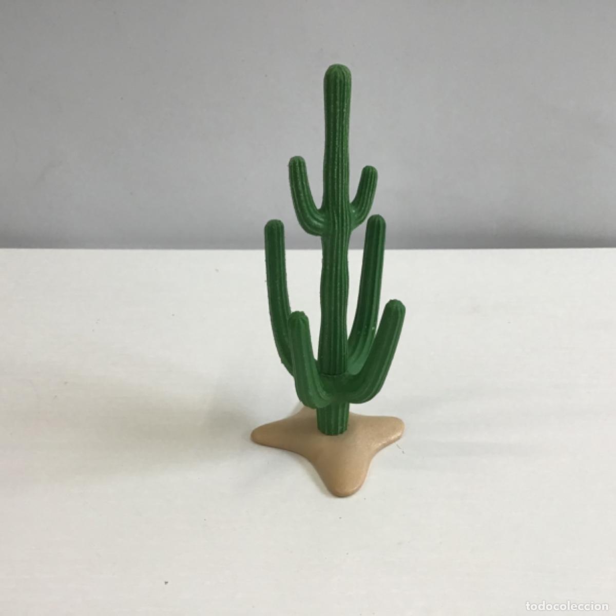 Playmobil: PLAYMOBIL Cactus con plataforma beige. N1