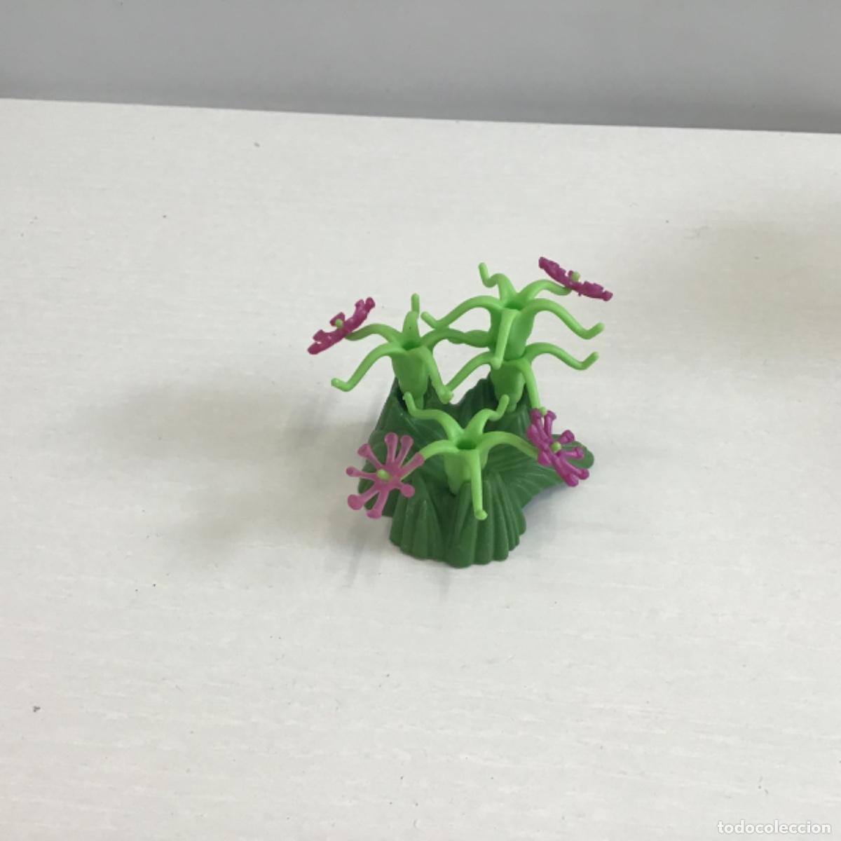 Playmobil: PLAYMOBIL plataforma verde con plantas ex&oacute;ticas, hadas &hellip;
