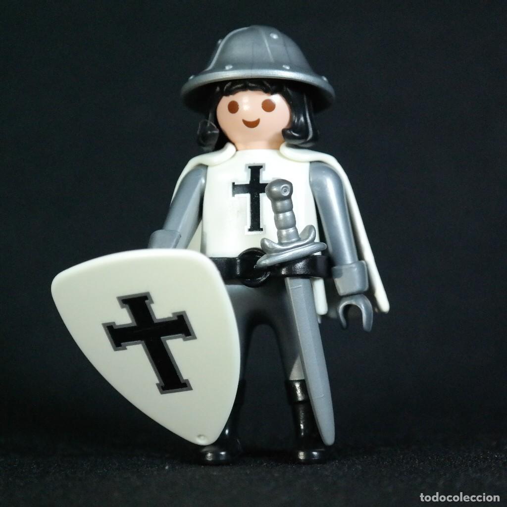 Playmobil: Playmobil caballero cruzado con capa blanca ☼
