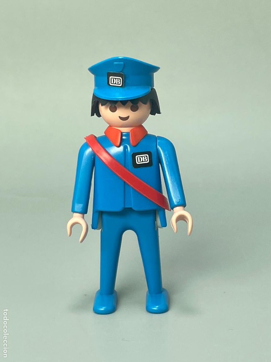 Playmobil: Playmobil figura revisor estaci&oacute;n tren