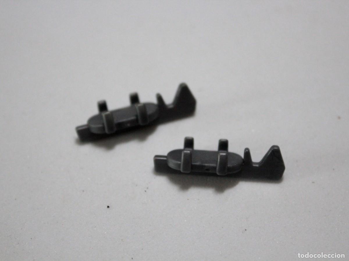 Playmobil: Accesorio Playmobil patines de hielo met&aacute;licos adulto lote 2 piezas