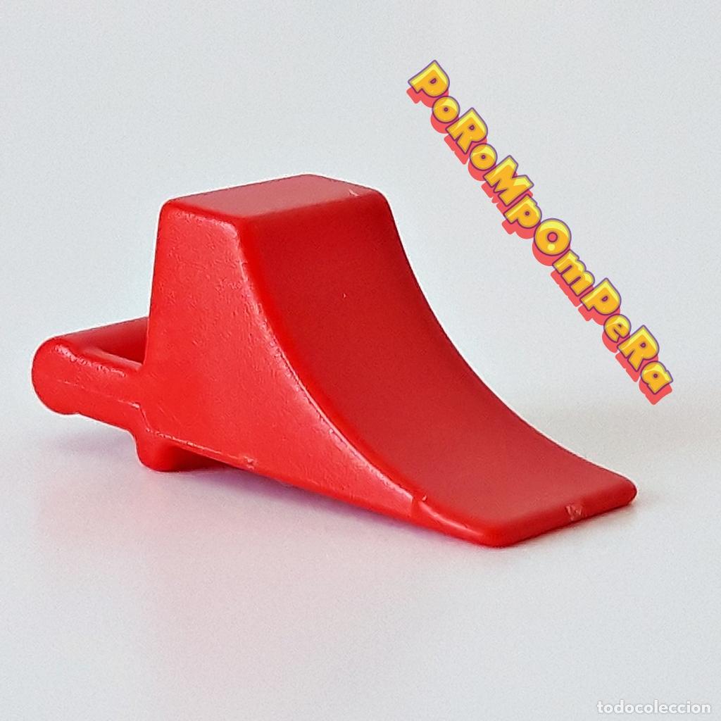 Playmobil: PLAYMOBIL CALZO ROJO PARA VEH&Iacute;CULO CU&Ntilde;A CAMI&Oacute;N TOPE COCHE AVI&Oacute;N TREN M3
