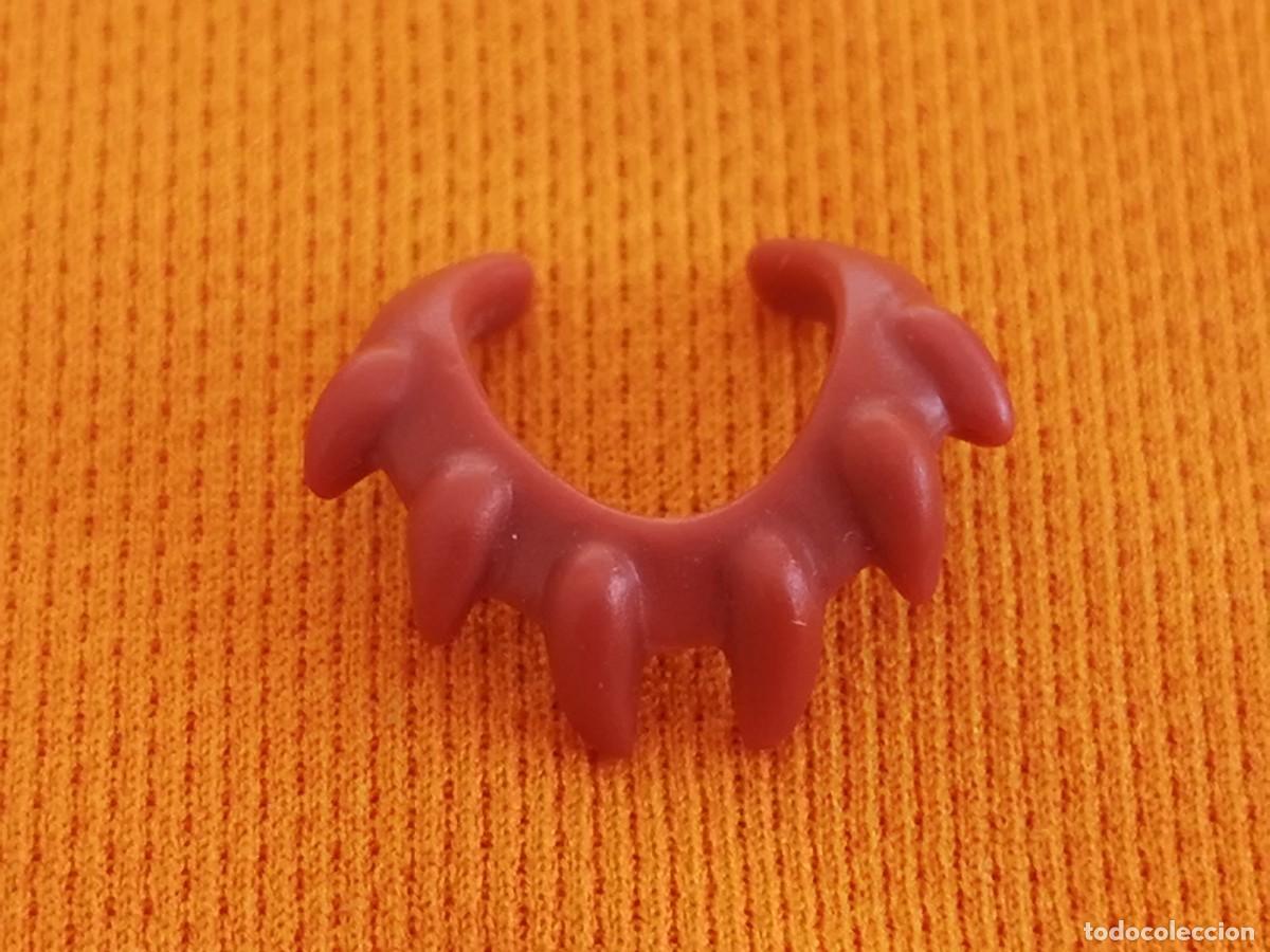 Playmobil: Playmobil collar cuello garras Oso trampero oeste africa zulus Guerrero complementos Hol