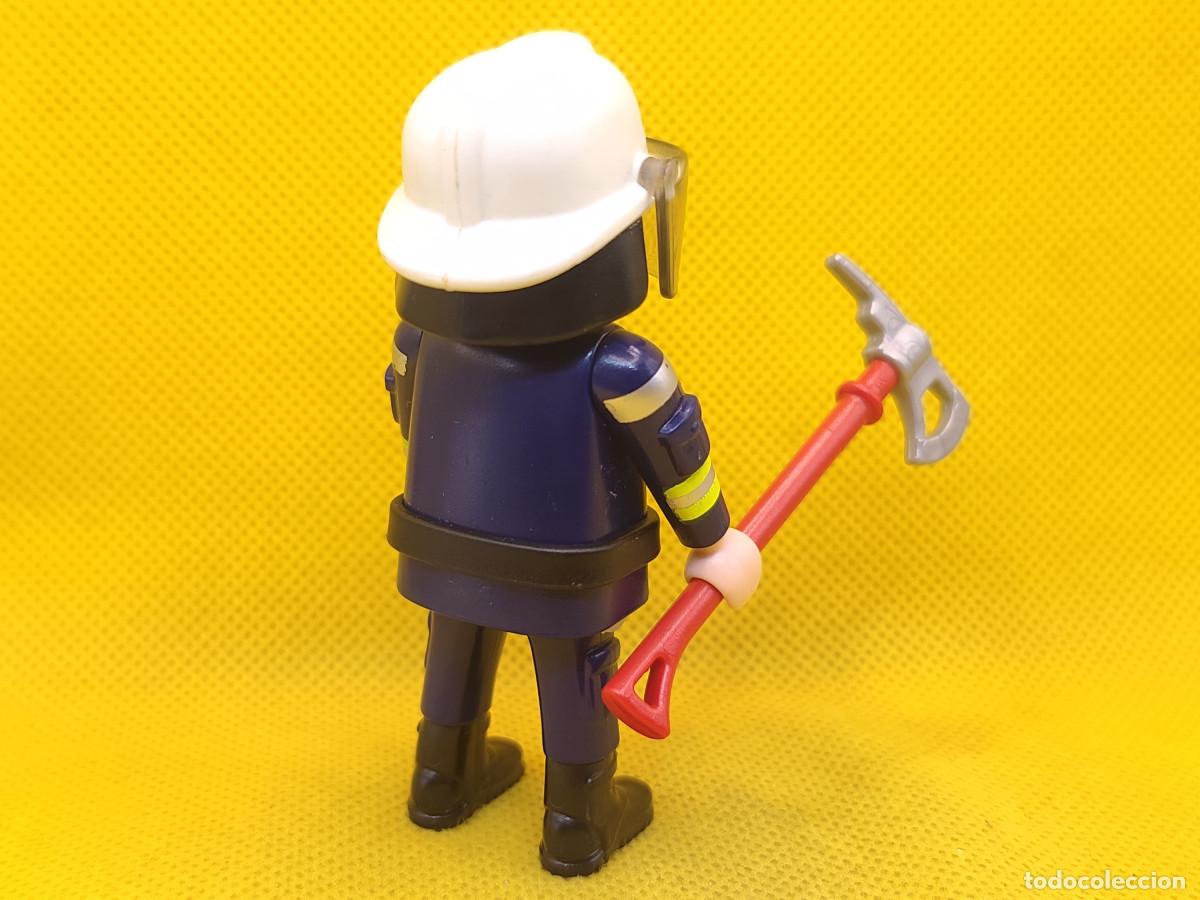 Playmobil: Playmobil Bombero con linterna y hacha - Foto 3